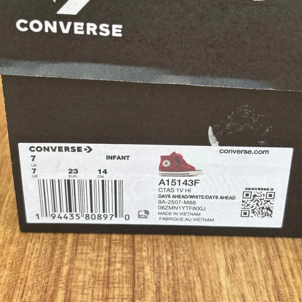Converse CTAS 1V Hi Infant Size‎ 7 Red Polka Dot Ribbon Bow A15143F NEW